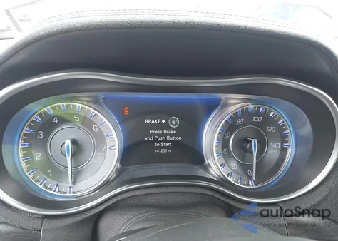 2016 Chrysler 300 Limited z USA, uszkodzony, nr VIN 2C3CCARG8GH194801